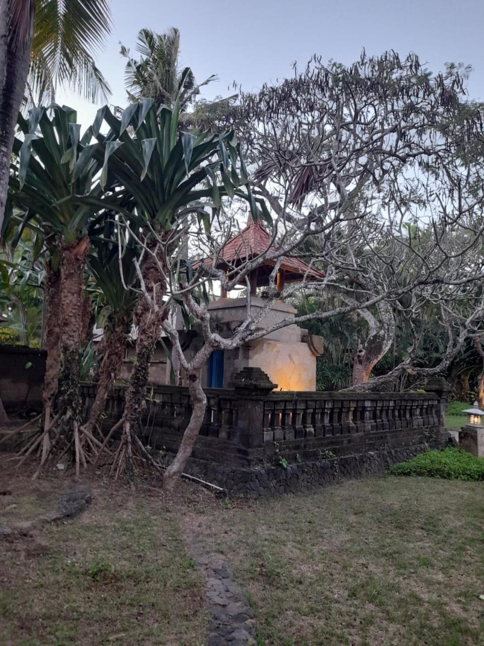 The Royal Beach Seminyak Exterior foto