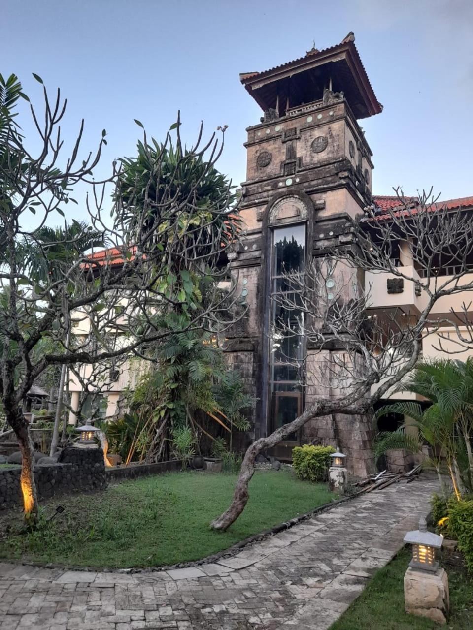 The Royal Beach Seminyak Exterior foto