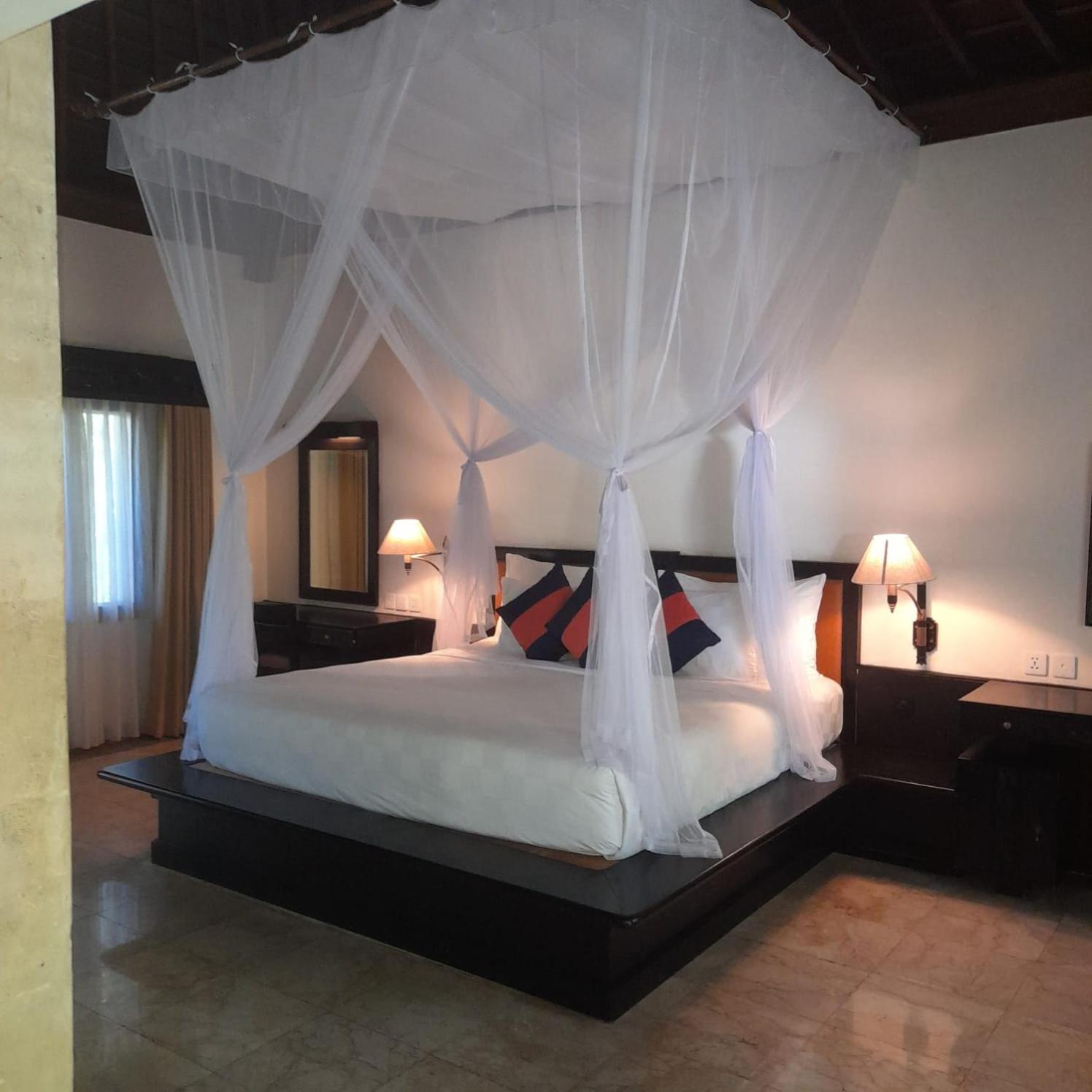 The Royal Beach Seminyak Exterior foto